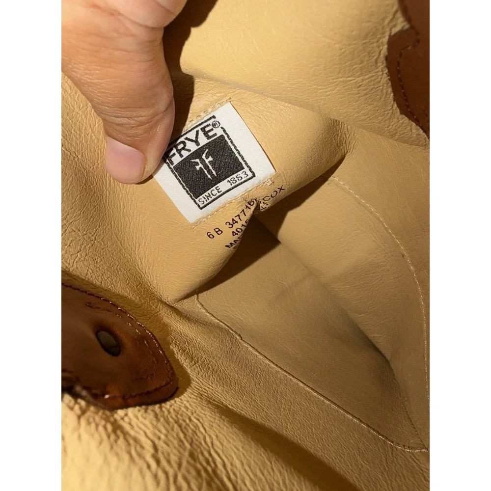 Frye Melissa Cognac Brown Leather Button Logo Tall Riding Boots Women's 6B READ